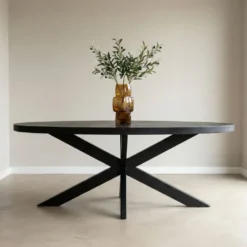 HUUS Eettafel Apeldoorn ovaal