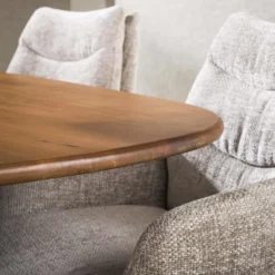 HUUS Eettafel Cindy