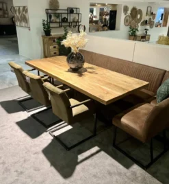 HUUS Eettafel Monica